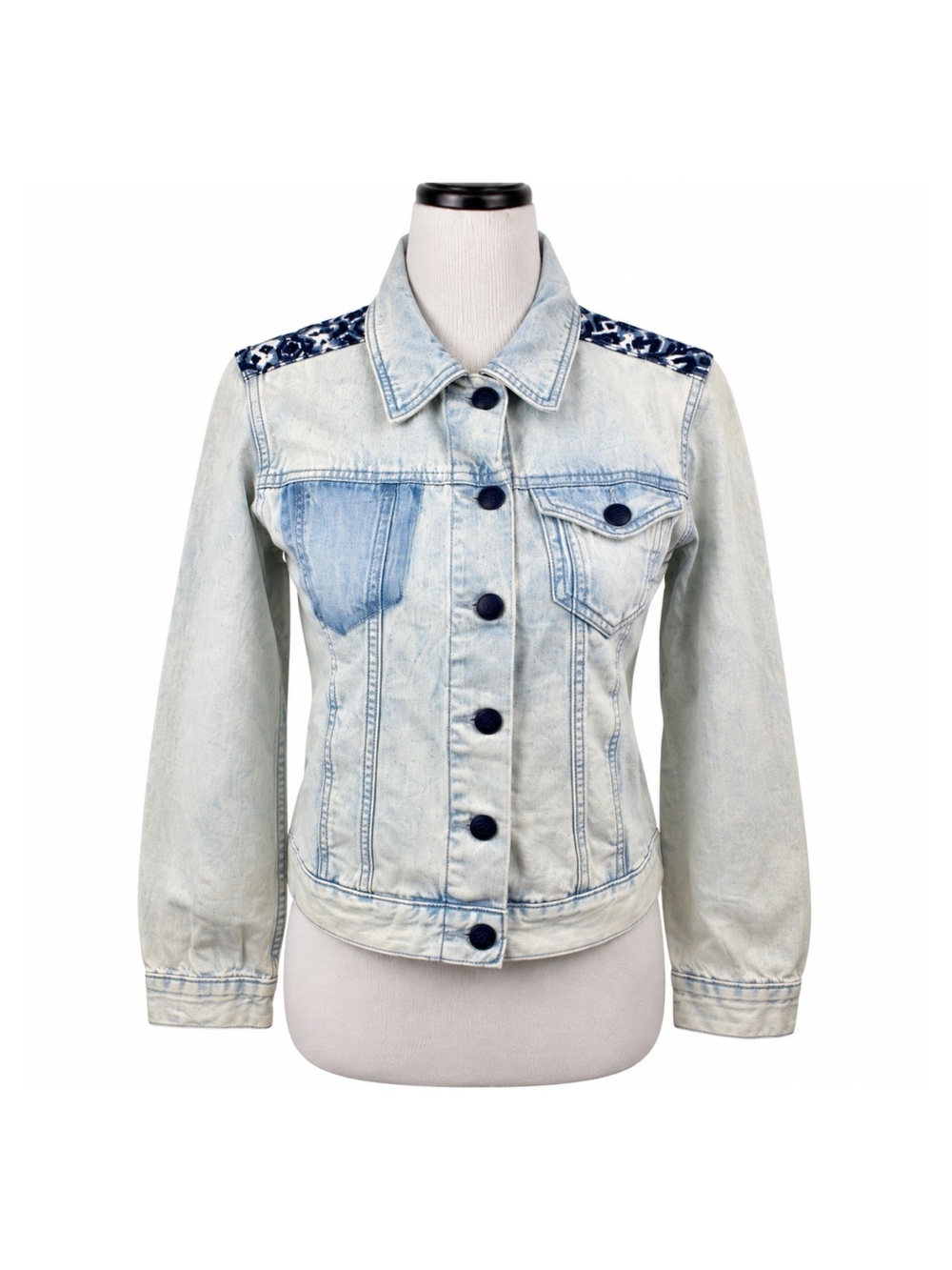 Rock & Republic Hitchhiker Denim Jacket Women S Acid Wash Embroidered NWT